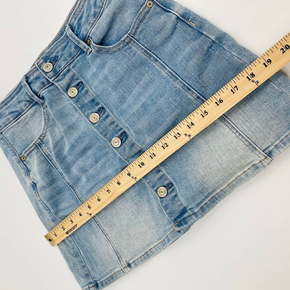 American Eagle Light Wash Button Front Hi-Rise A-Line Skirt Super Stretch Sz 4 - Picture 5 of 13